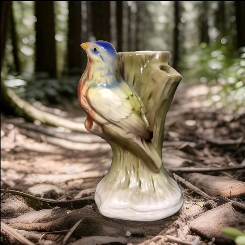 Vintage 1930's Czechoslovakia Pottery Song Bird 2-Bud Vase *Good Condition*